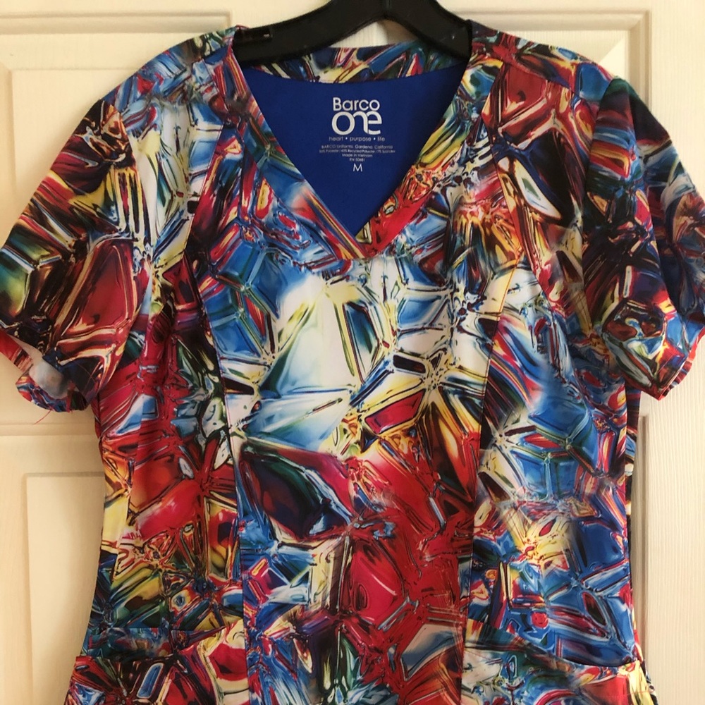 Barco One Scrub Multi Top